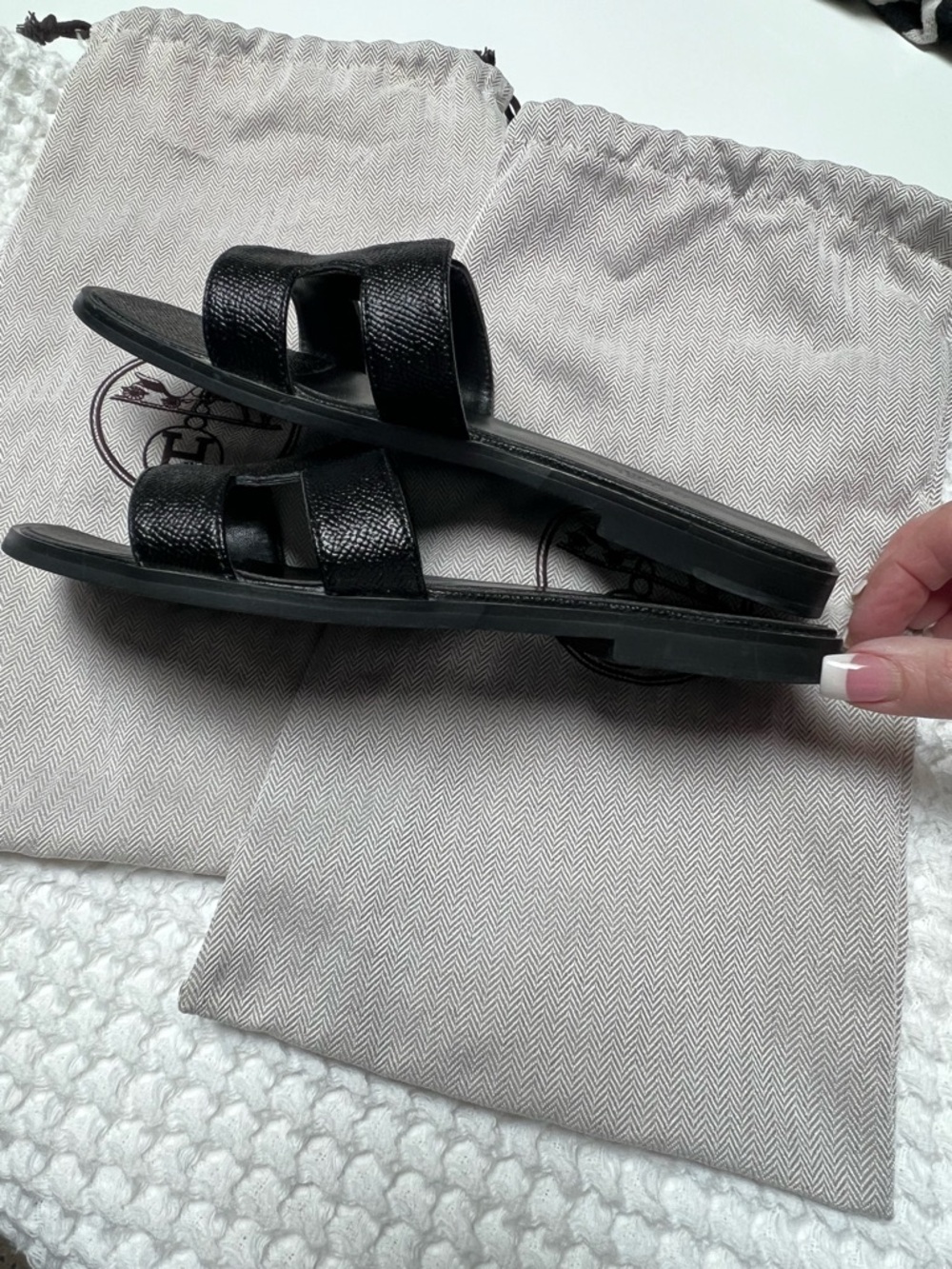 Hermès Black Leather Slide Sandals with H-Cut Straps Size 5 - Picture 7 of 12